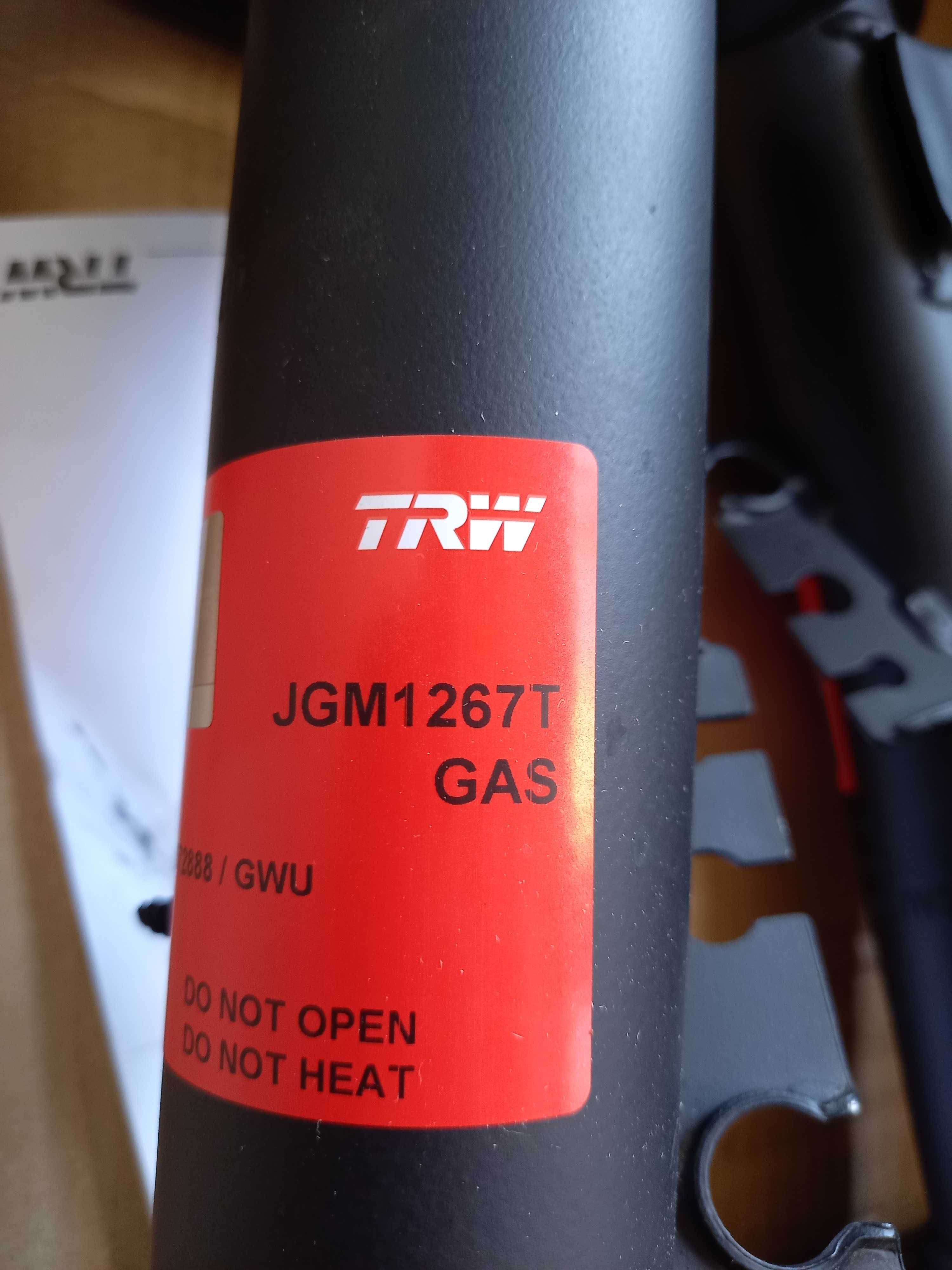 Нови предни амортисьори TRW TWIN JGM1267T за БМВ е36