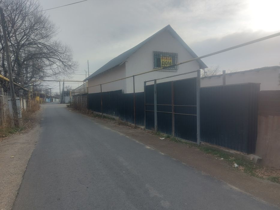 Дом  2 этажный с мансардам