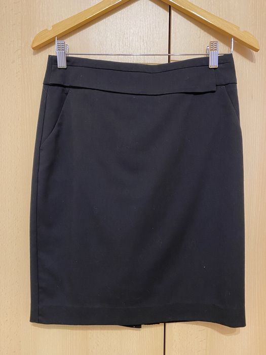 Fusta dreapta neagra