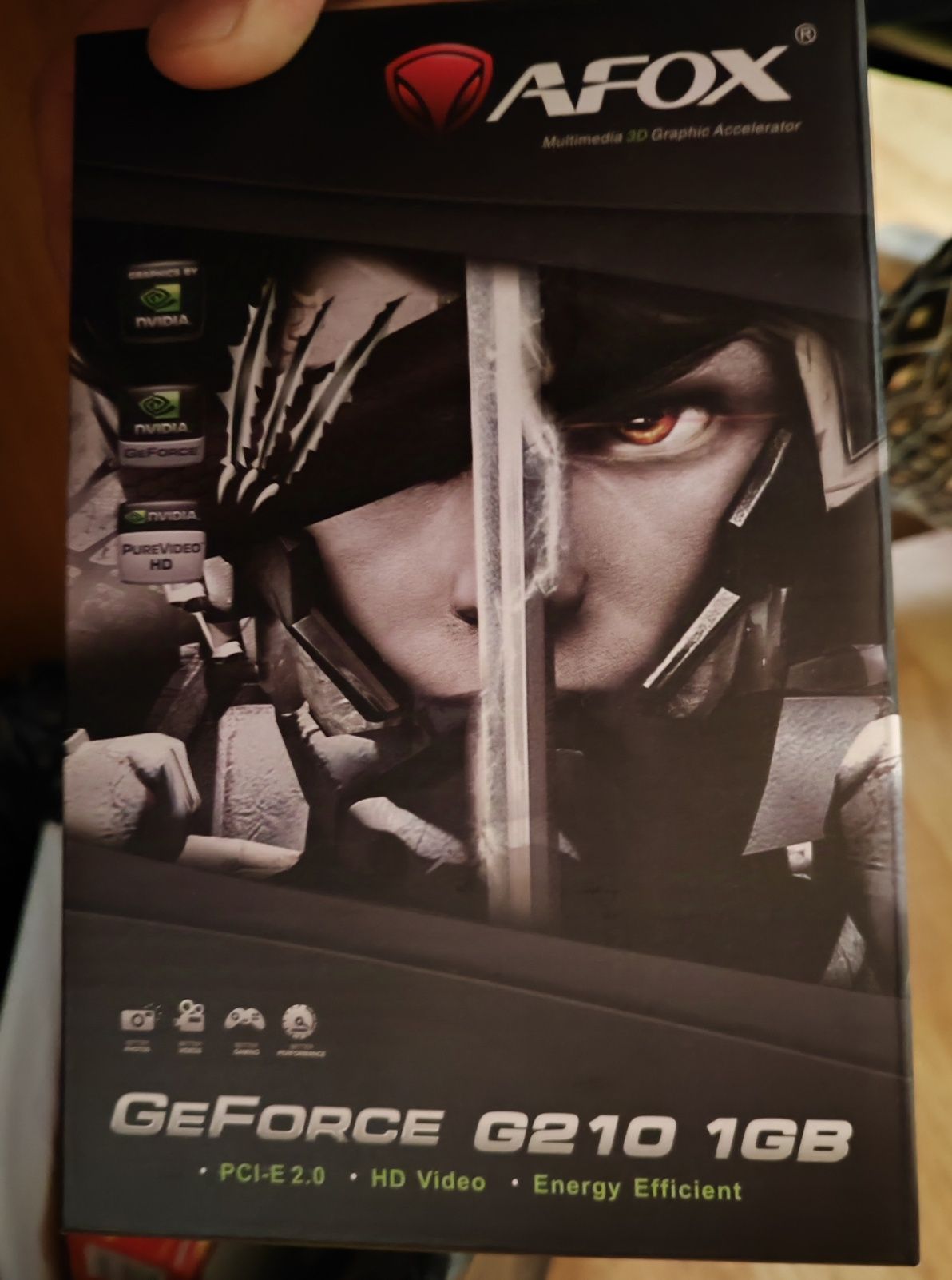 Видеокарта GeForce 210 1 ГБ