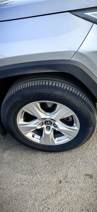 гуми Continental UltraContact 225/65 R17 – подходящи за Toyota RAV4