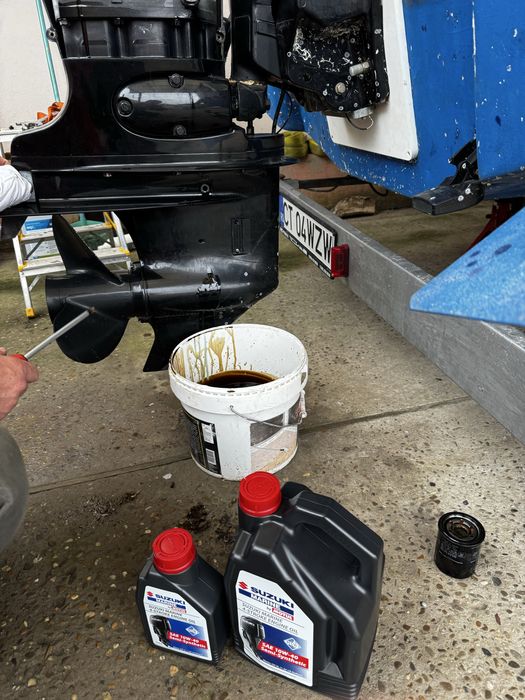 Vand motor barca suzuki 115cp