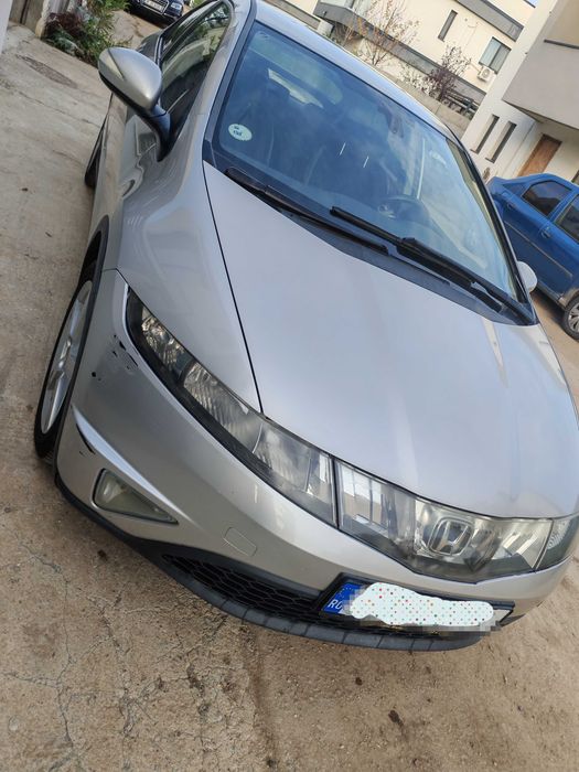 Honda Civic 1.8, gri, cutie automata, 93 mii km reali