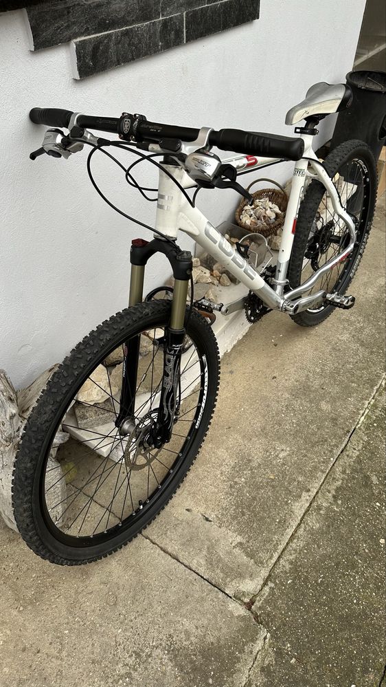 Bicicleta CUBE LTD5 Aluminiu