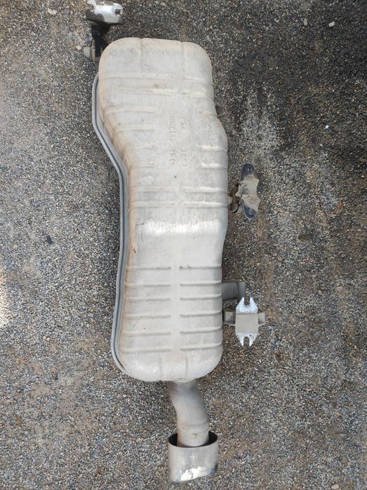 Задно гърне за Пежо-307(бензин)