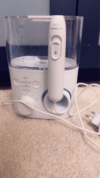 Irigator bucal Philips Sonicare Power Flosser 7000 HX3911/40 garantie