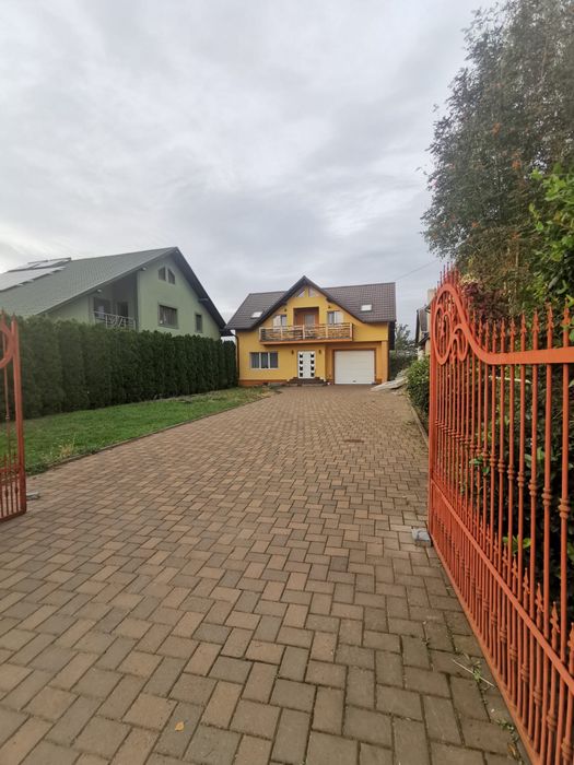 Vând Casă în Suceava