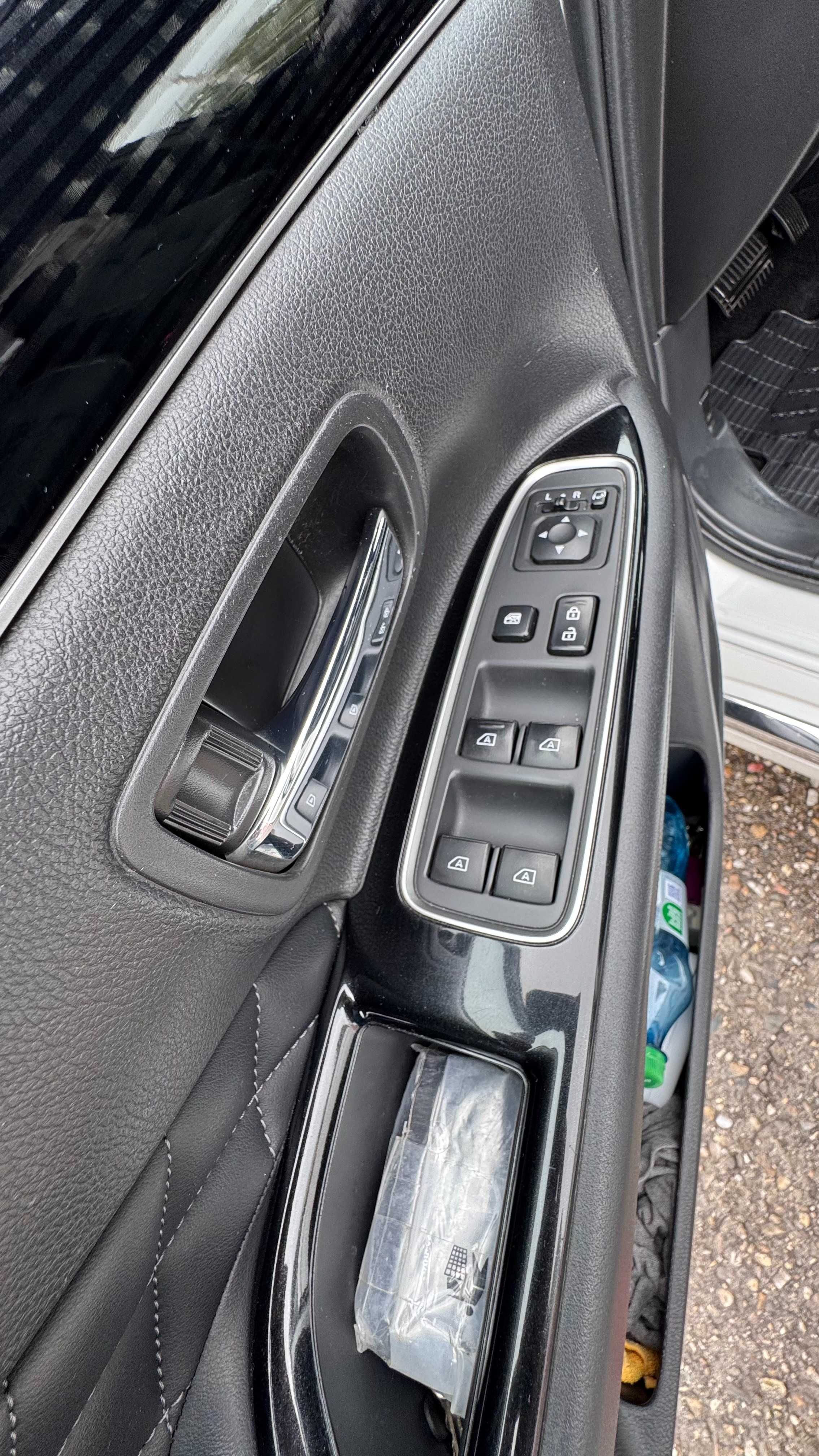 Vand Mitsubishi Outlander Instyle plug-in hybrid