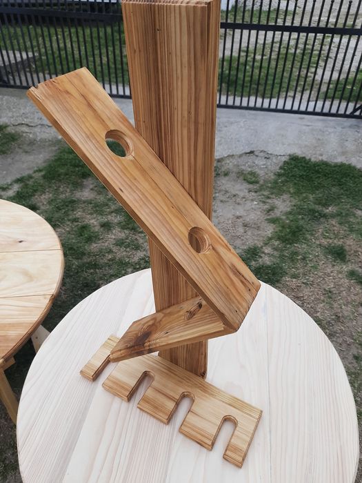 Vând suport sticle și pahare