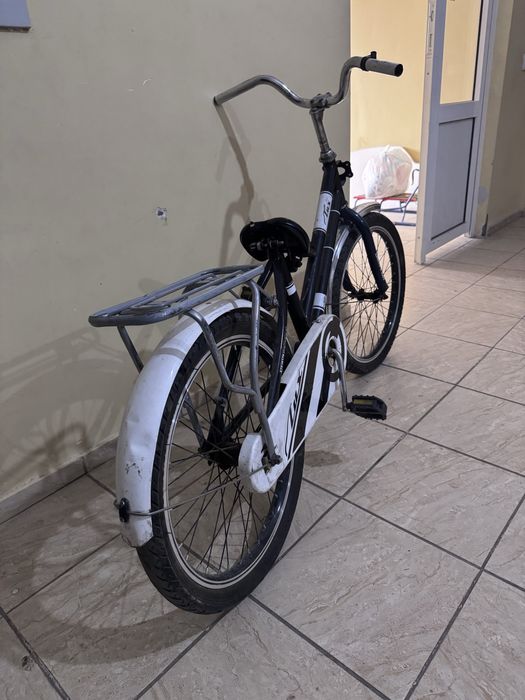 Велосипед размер средний. Состояние хорошее.