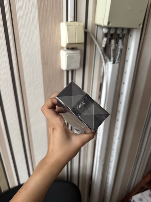 Yves saint laurent  Kouros body