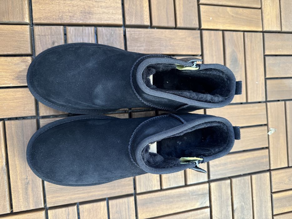 UGG barbati marimea 42, nepurtate