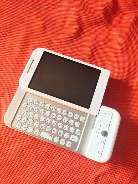 HTC Dream ( G1) ( decodat, frumos)