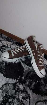 Tenişi Converse originali mărimea 40