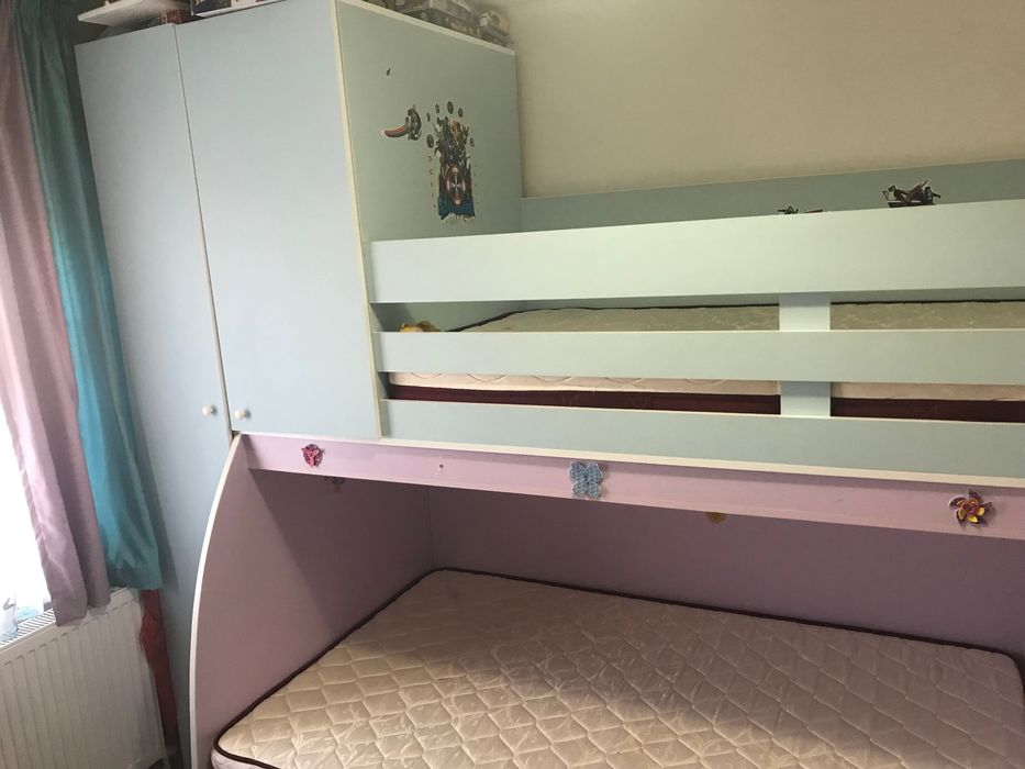 Vând mobila tineret