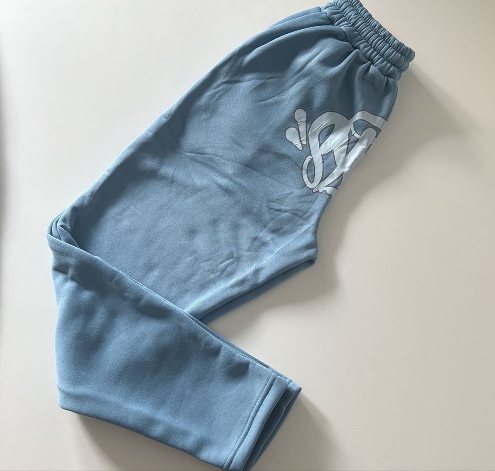 Pantaloni Syna World