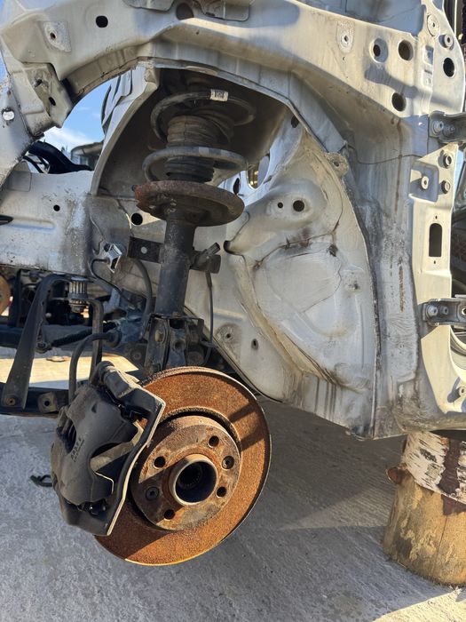 Fuzeta fata amortizor complet cu arc flansa Renault Clio 4 2013-2020