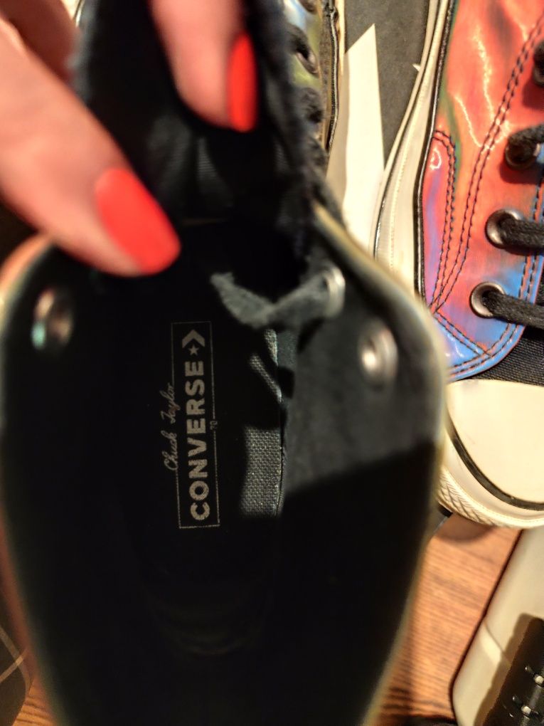 Кецове хамелеон Converse