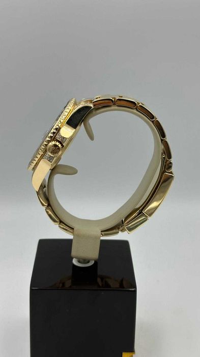 Rolex GMT-Master II 116758SARU 2009, 82500 euro.