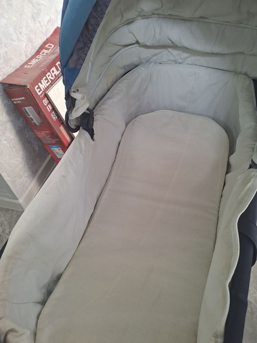 Продаётся детская коляска