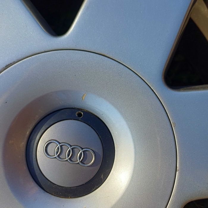 Продават се 17 цола джанти за ауди