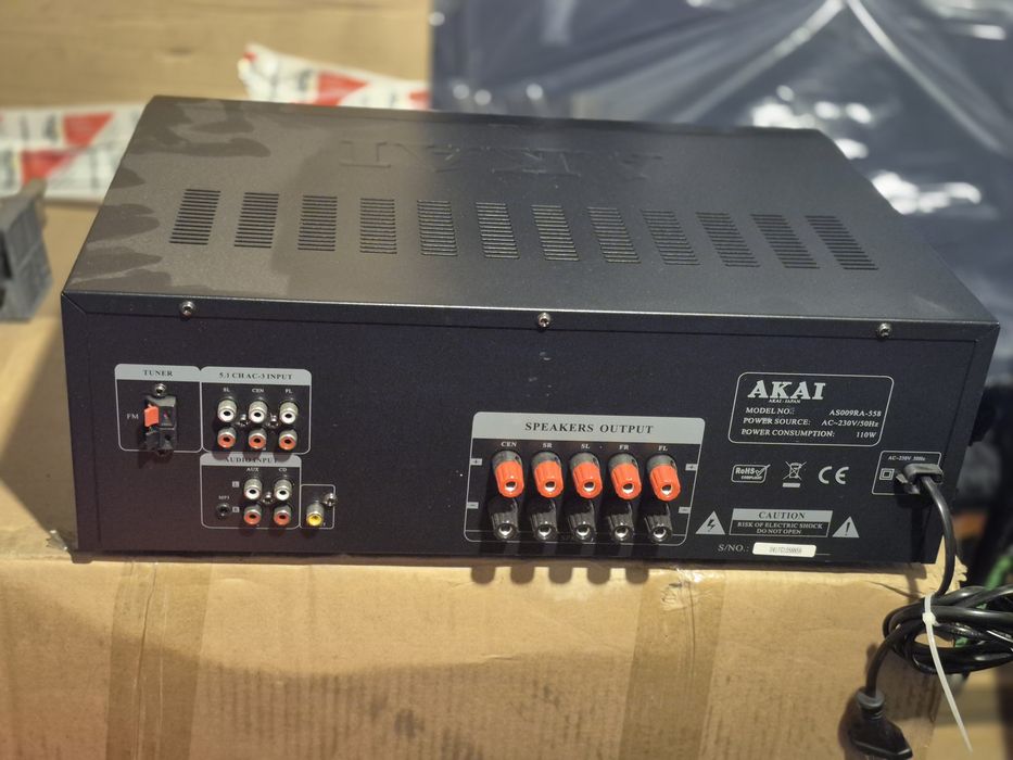 Vând SET complet AKAI/ JBL- in stare Bună!