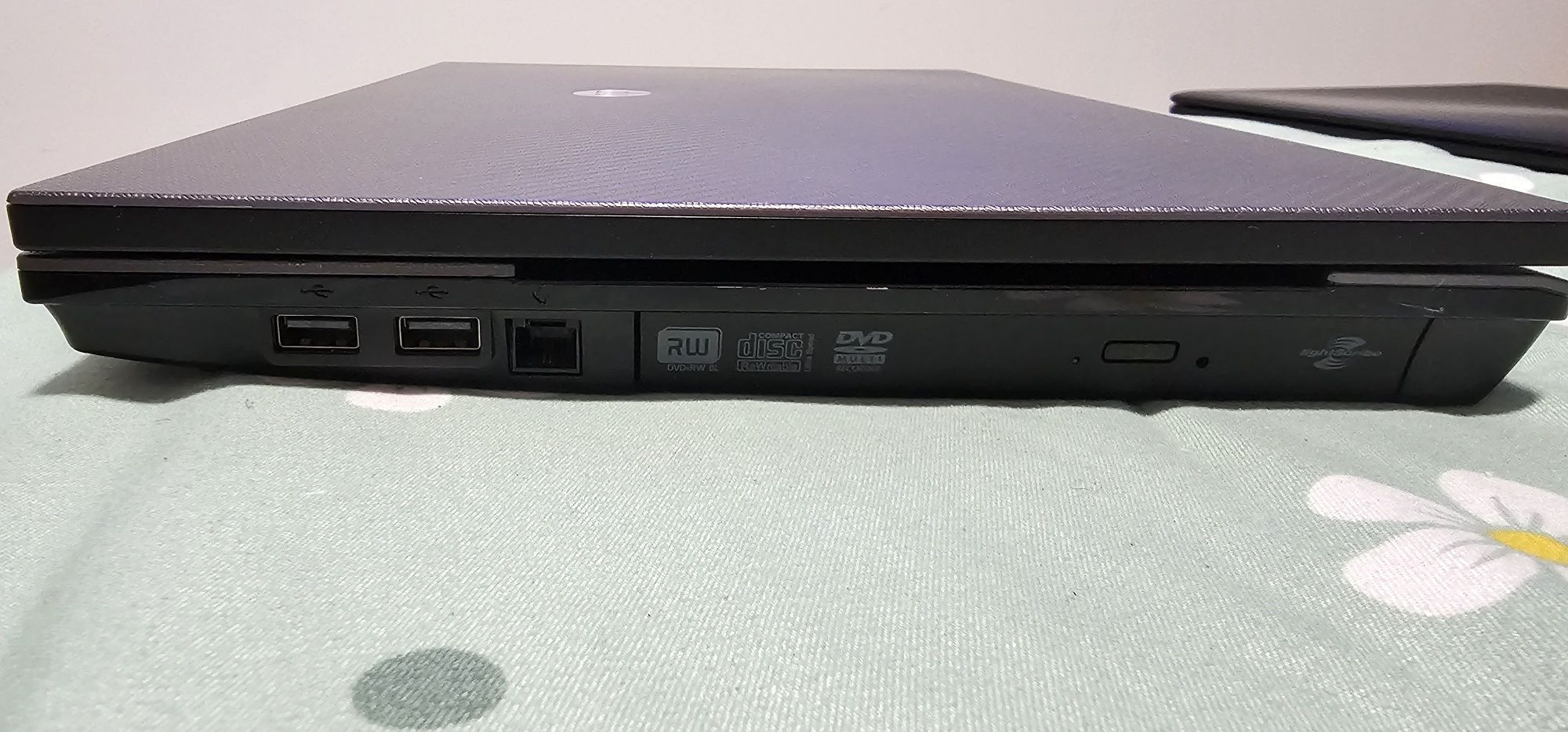 Laptop HP 620, Intel Celeron, 4GB RAM, 15.6", pentru piese