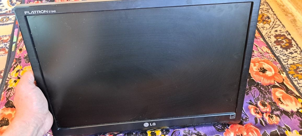 LG Flatron E 1948S - Bn