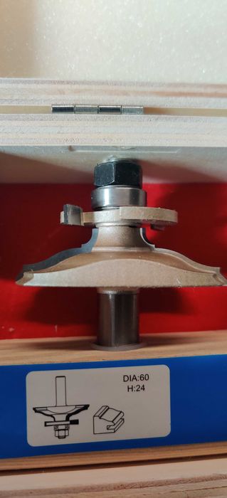 Set 3 freze cu coada, freze de mana ober router usi de mobilier mobila