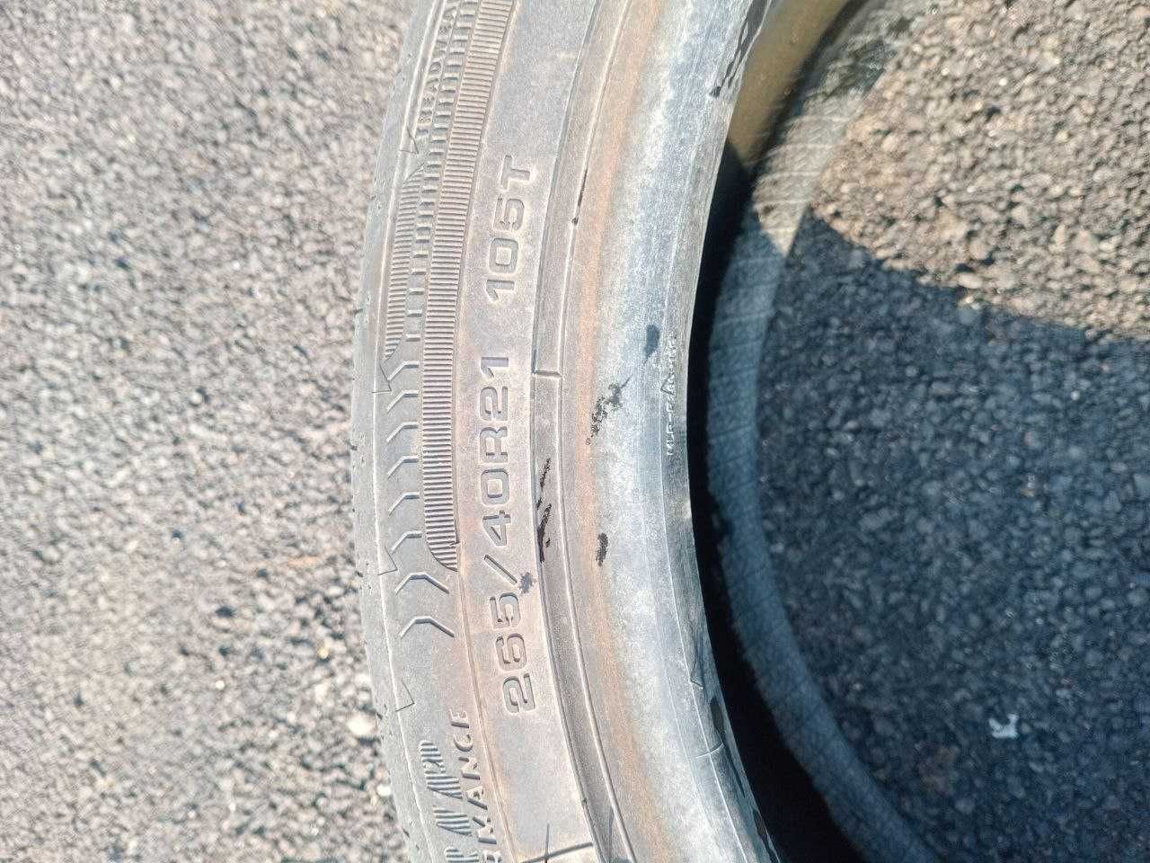 Goodyear Efficient Grip 265/40R21 Одиночка