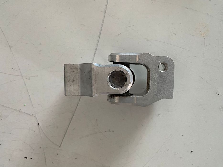 Cruce cardanica caseta directie VOLVO XC90 2012 30741476
