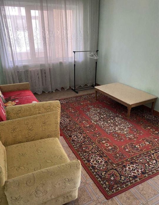 Сергелинский р-н Куйлюк массив 5 2/2/5 франция 58м2 балкон 2х6