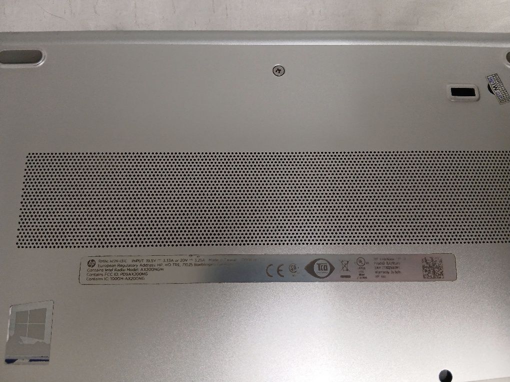 HP Elitebook 16/256 ssd Ryzen 7 pro 3700U