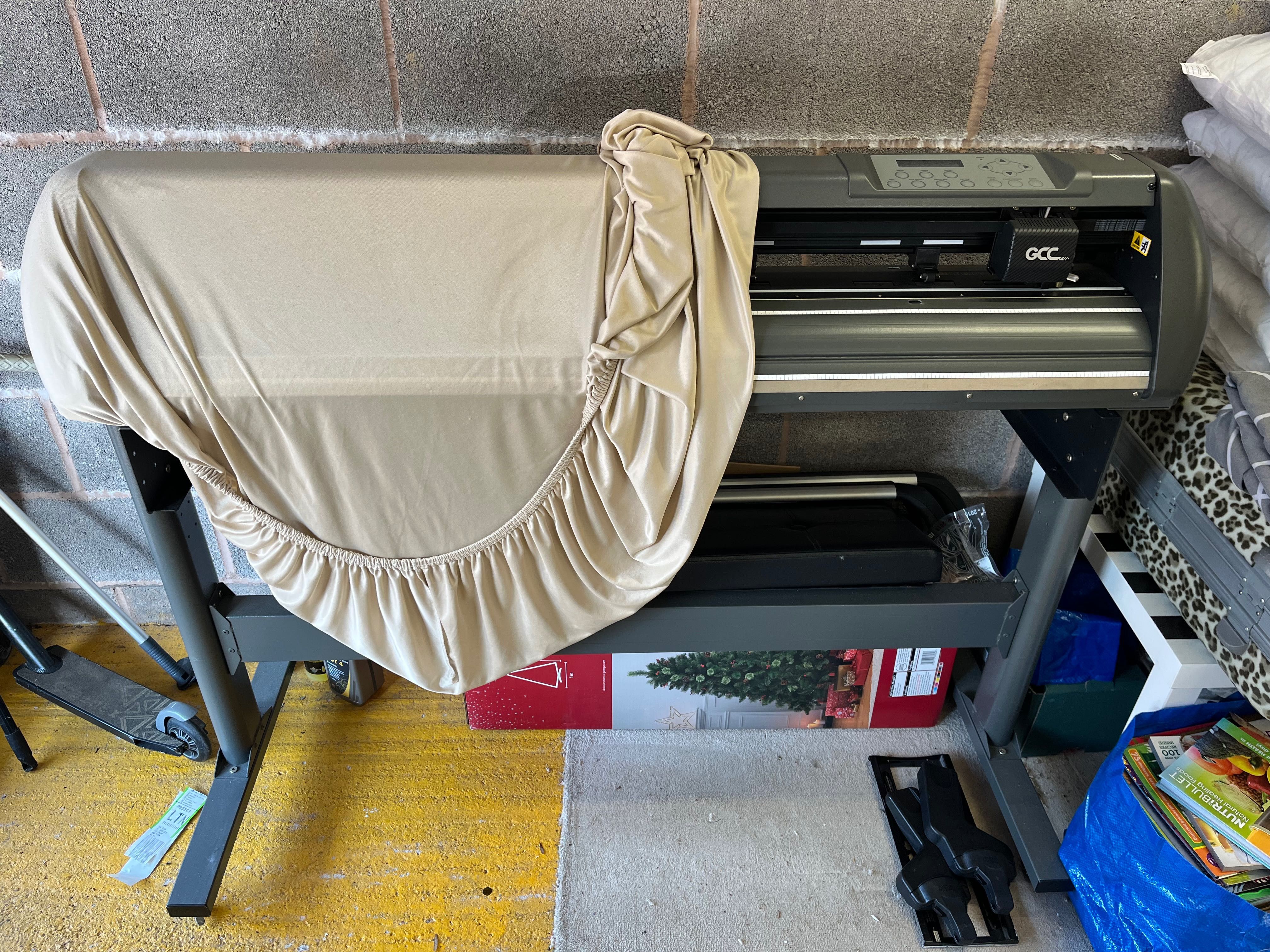 GCC Jaguar IV режещ плотер cutting plotter camera