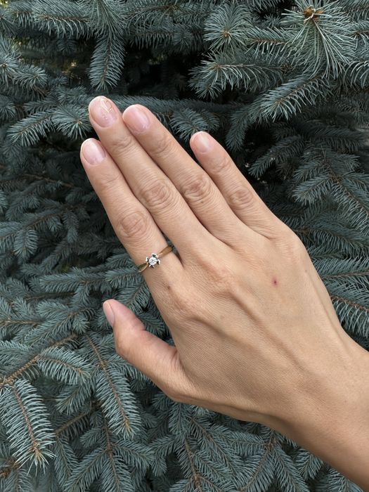 Бриллиантовое кольцо