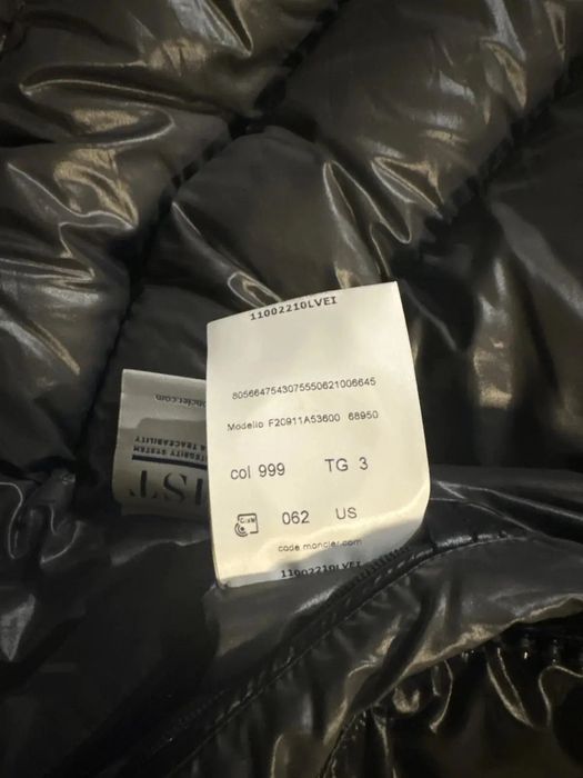 Geaca M.o.n.c.l.e.r Maya