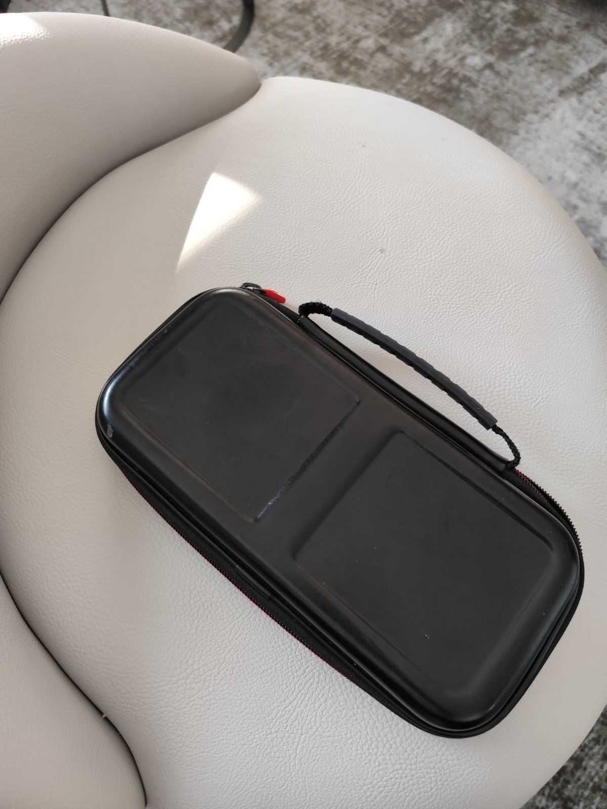 Продавам Nintendo switch.