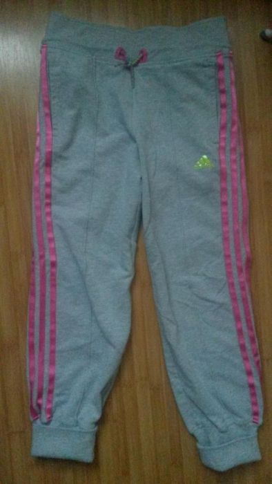 Pantaloni Adidas pt 9-10 ani