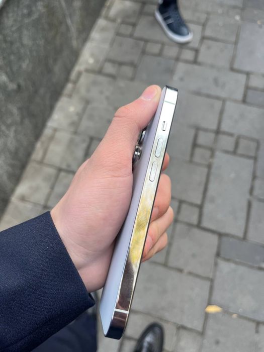 Iphone 14 pro srochna sotiladi