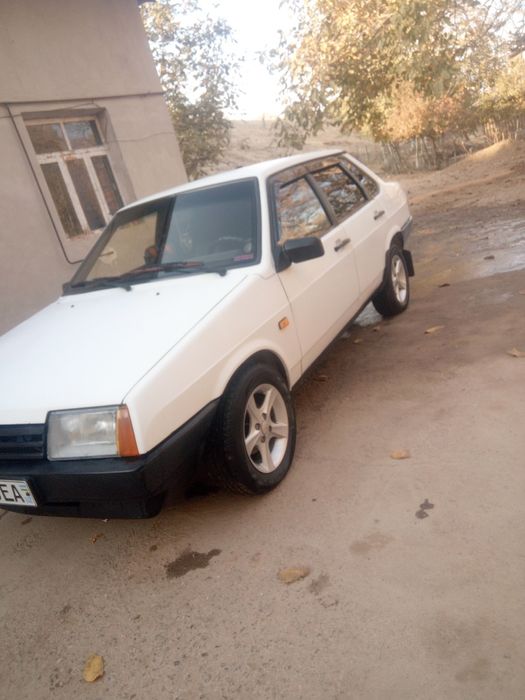 Lada samara 21099