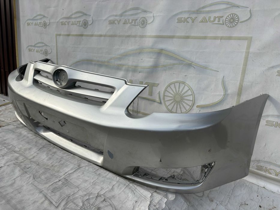 Bara fata Toyota Corolla hatchback facelift dupa 2006