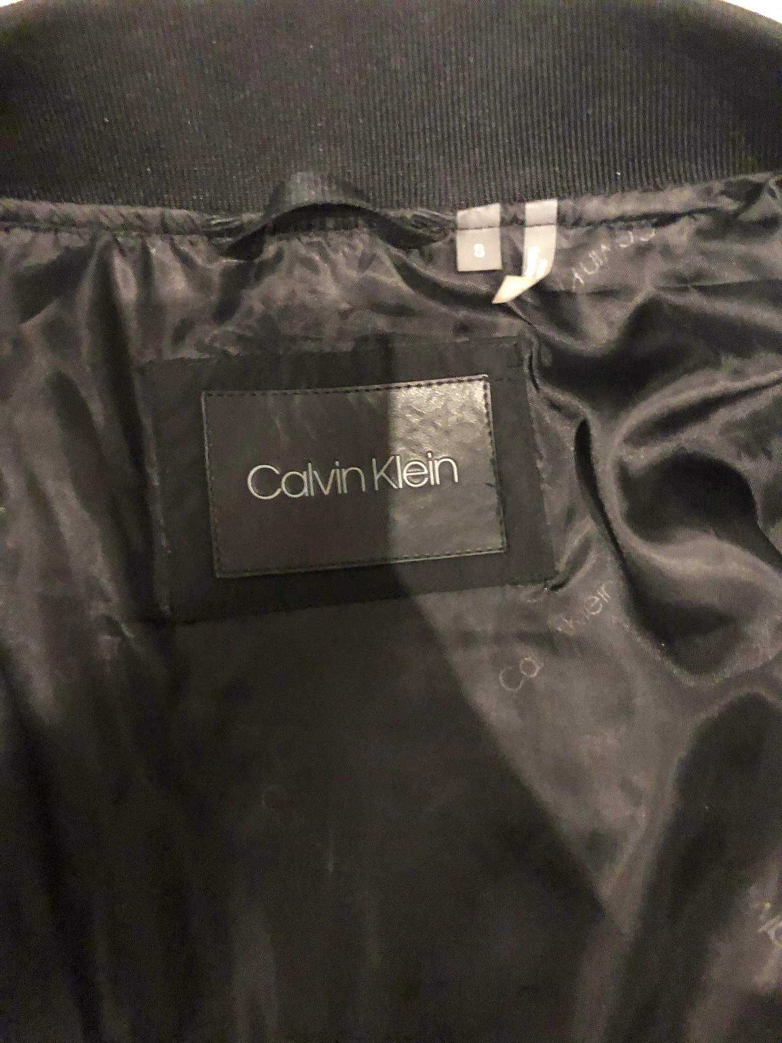 Оригинално яке CALVIN KLEIN