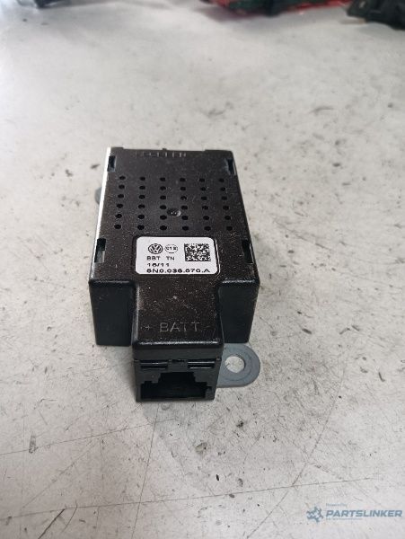 Amplificator audio VOLKSWAGEN TIGUAN (5N_) [ 2007 - > ] TDI 4motion (CBBB, CFGB) 125KW|170HP OEM 5n0035570a