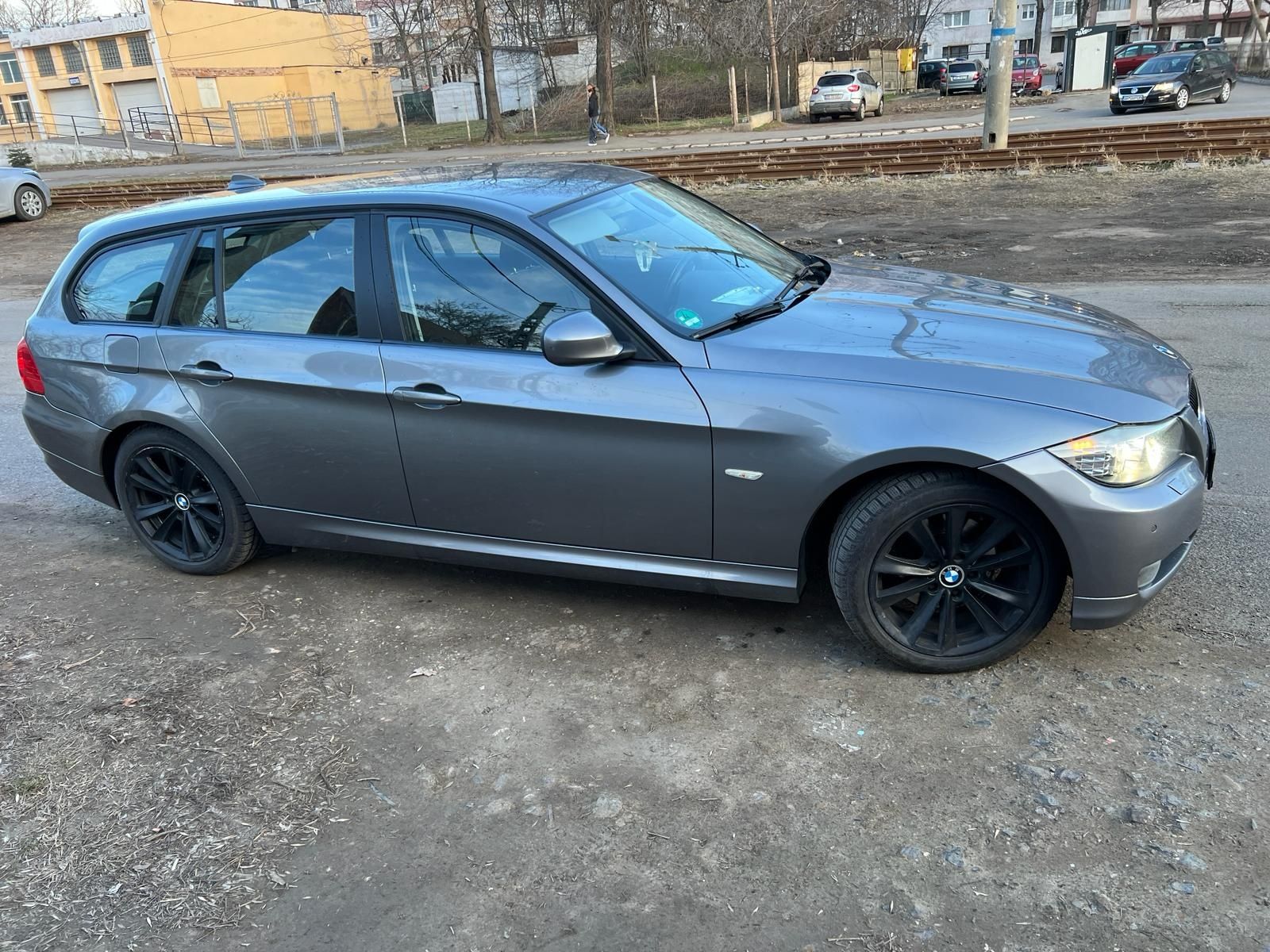 BMW 320 D 184 cai An 2011