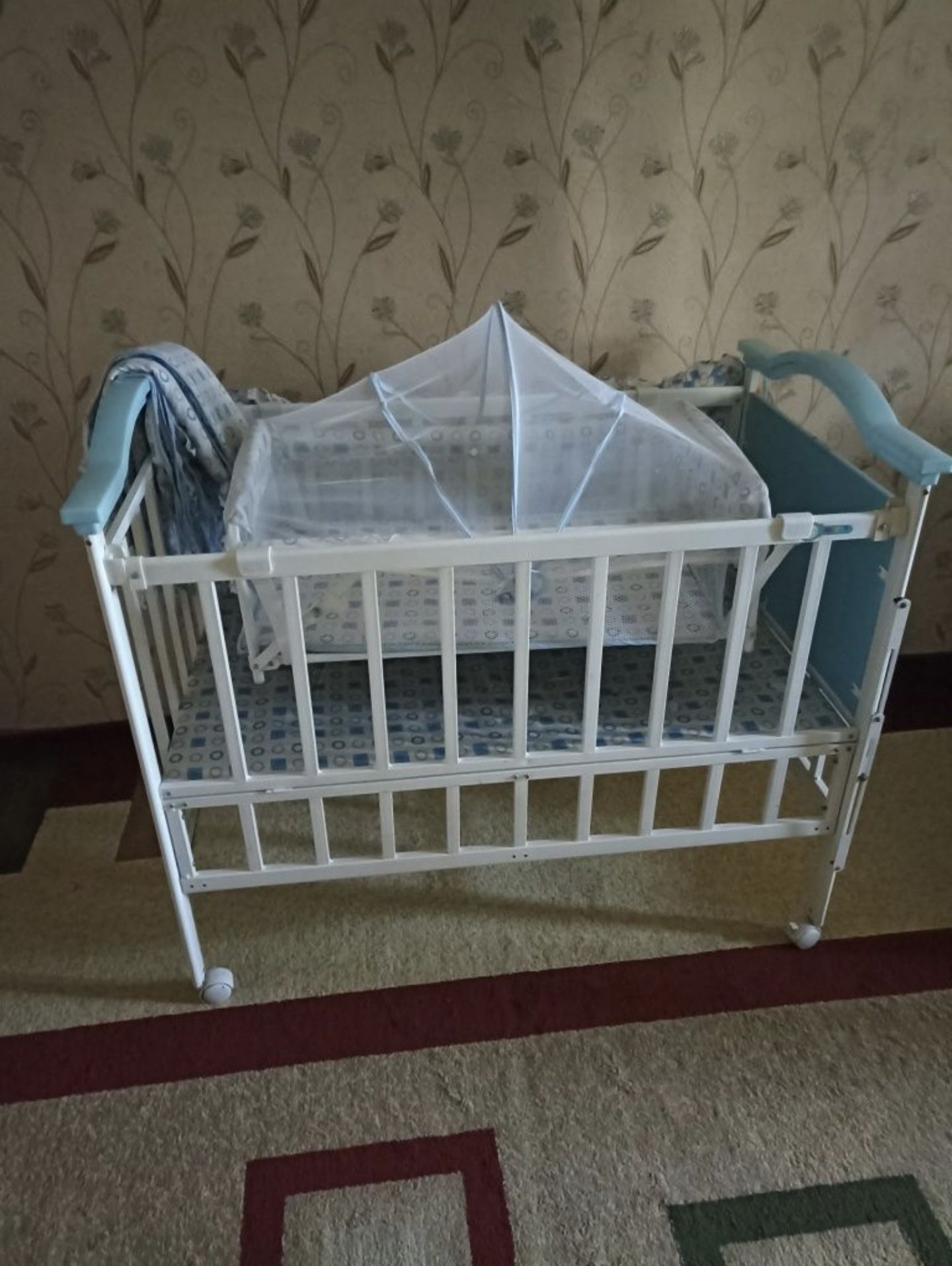 Продаю детскую кровать