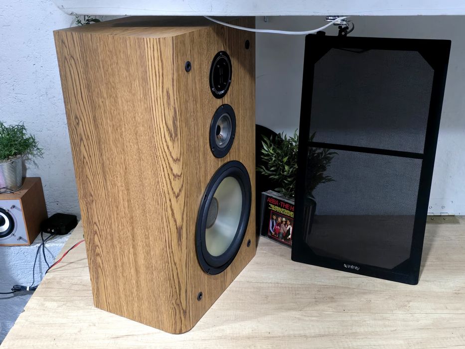 Boxa hi-fi INFINITY RS-5000 emit, vintage audio , bass 25 cm,