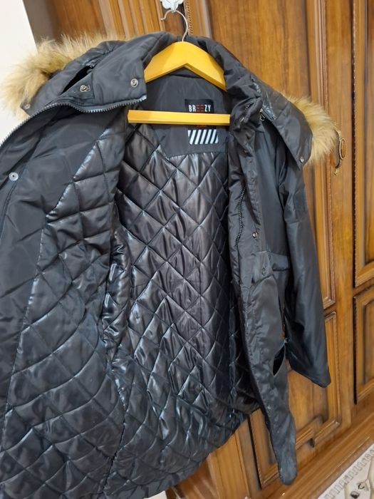 Turetski yaxshi kurtka