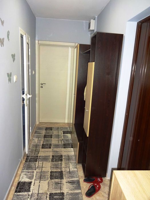 Просторен и функционален апартамент с 2 спални и кухня