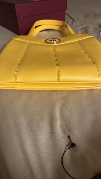 Gucci оригинална чанта