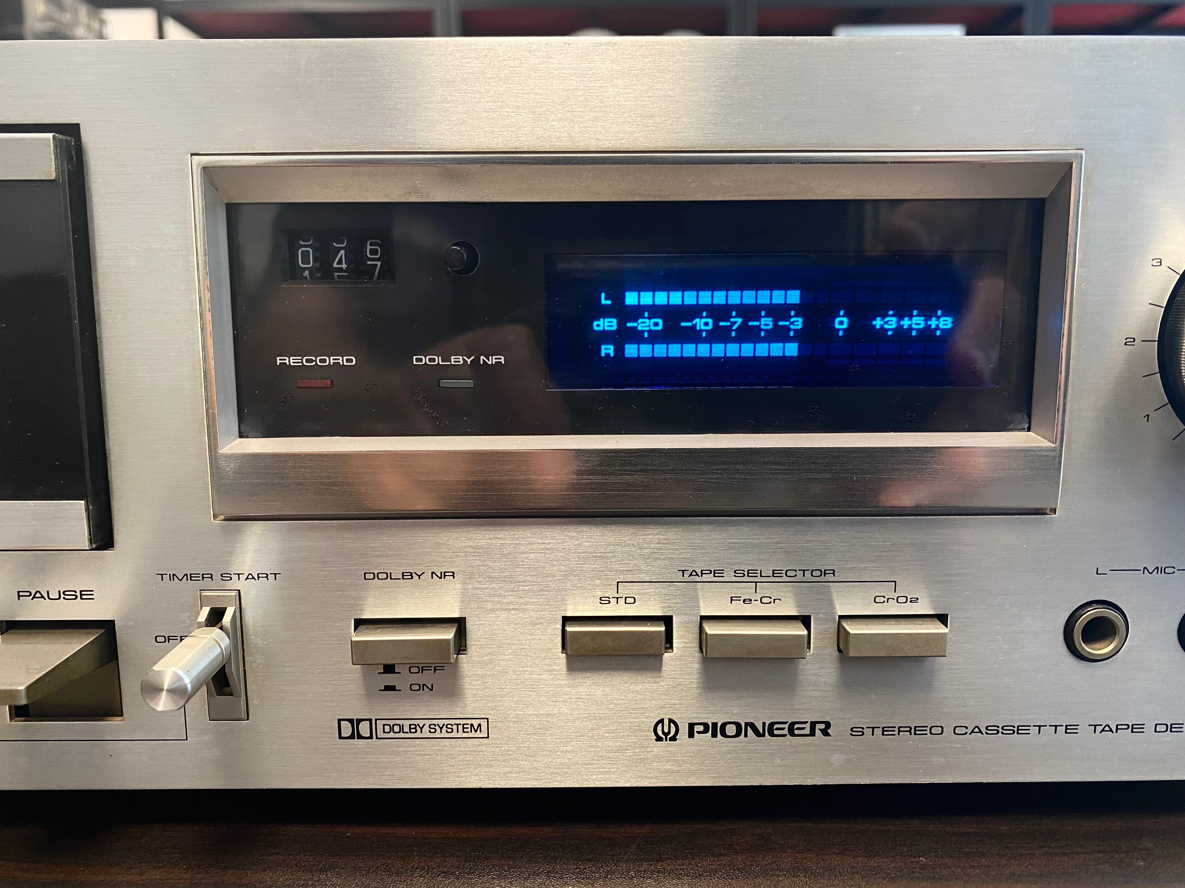 Касетен дек Pioneer